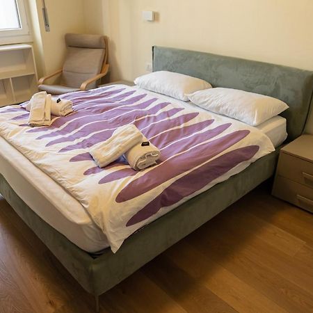 Bilocale Moderno Ed Esclusivo Apartment Milan Luaran gambar